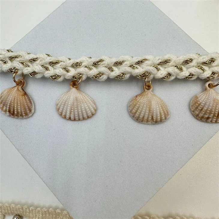 Shell Lace Accessories